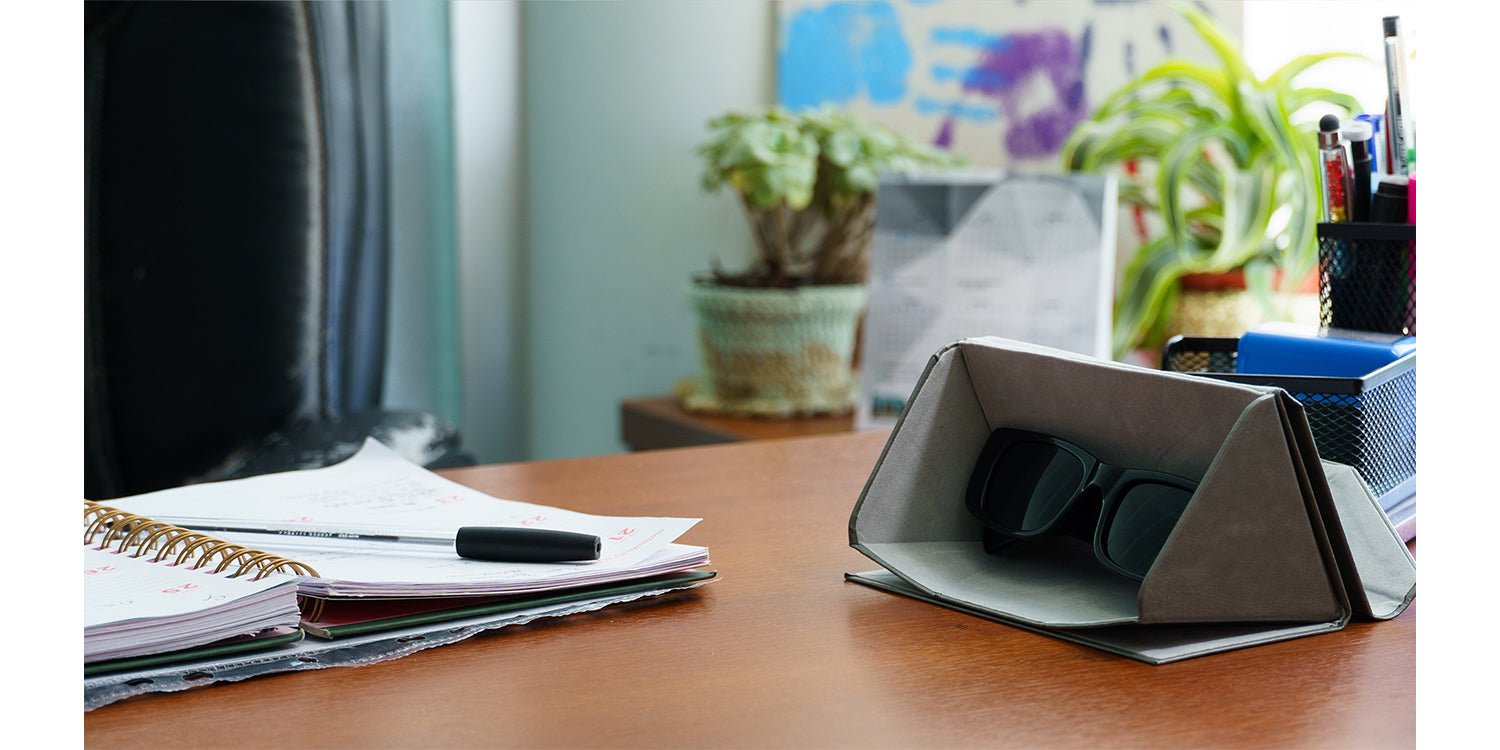 OPC-8311-2 | Faux Leather Hard Optical Case | Gray