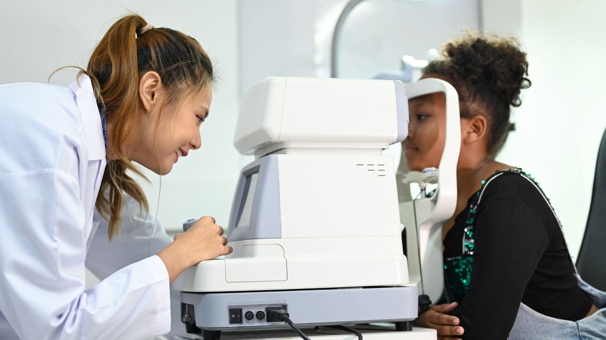 Autorefractor Explained: Best Eye Exam Machines